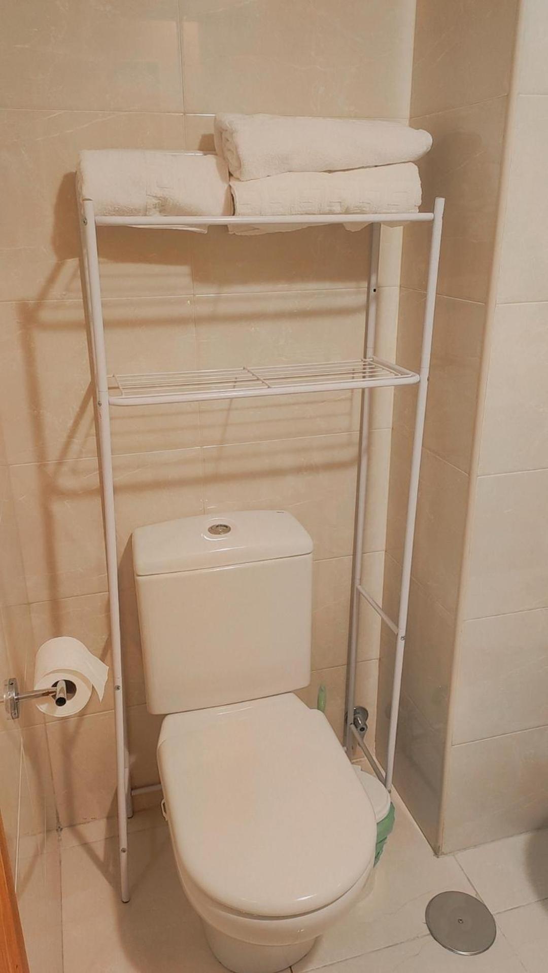 Habitacion Renfe Pamplona Buitenkant foto