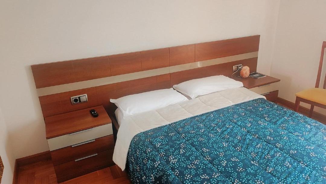Habitacion Renfe Pamplona Buitenkant foto